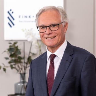 Dr. Peter Bernhard